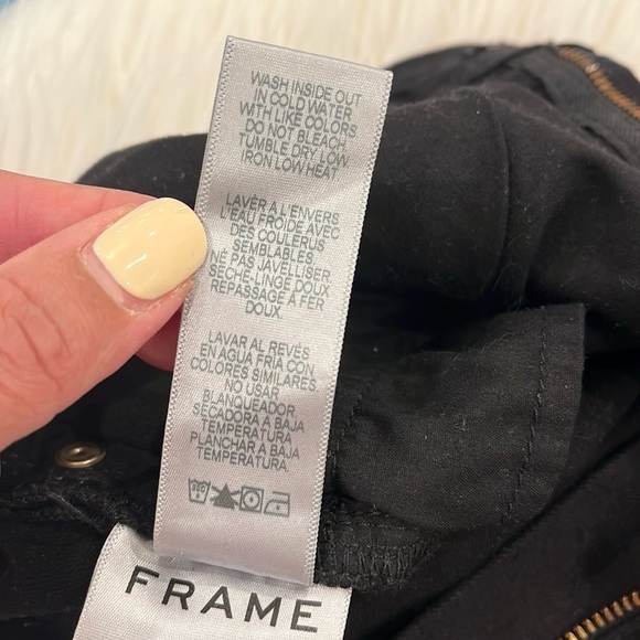 Frame Ali High Rise Cigarette Black Noir Jeans - Picture 14 of 16